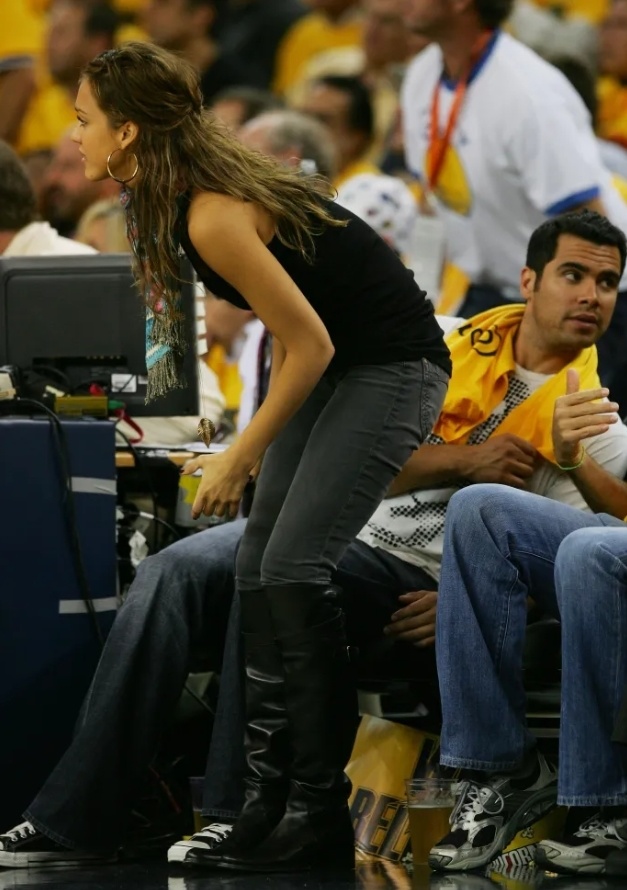 他一上场球 他一上场球