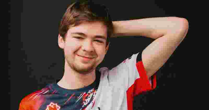 在中场增加 在中场增加